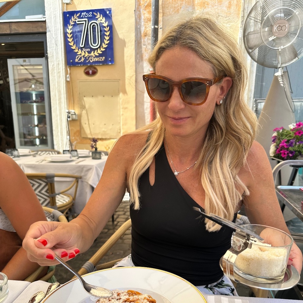 Meet your Posher, Marilyn allen